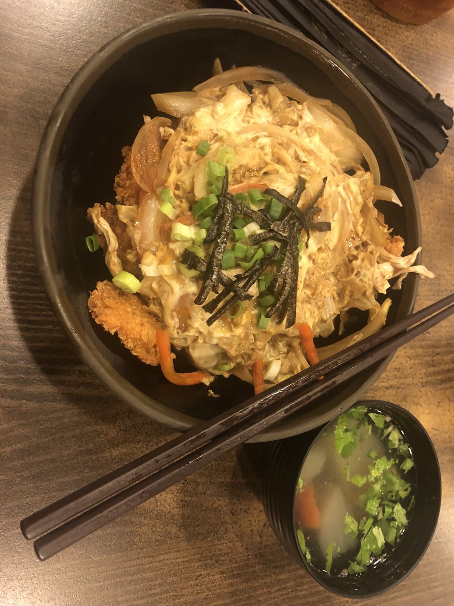 AlexiosVT's tweet photo. Well, We caught a nasty sickness from touching too much mountain grass, it seems. But We're better now, here's some of the food We ate! https://t.co/Gsw2hFPEht