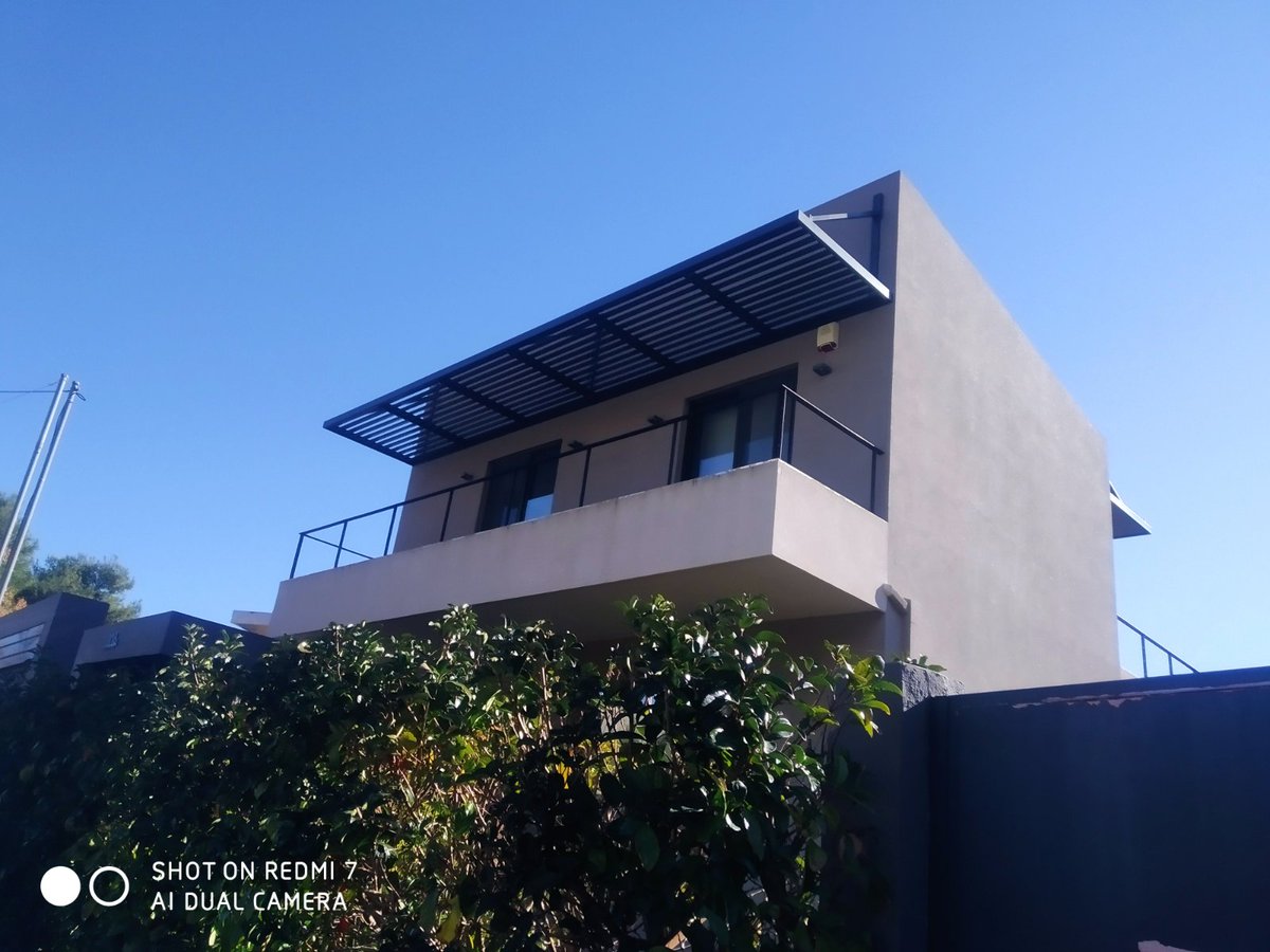 cospicon's tweet image. Σύστημα COSPI U127 με σταθερές περσίδες αλουμινίου για σκίαση,
στα μπαλκόνια κατοικίας στο Νέο Βουτζά Αττικής!
#Cospicon #Cospico #COSPI #COSPIU127
 #περσιδεςαλουμινιου 
#ηλιοπροστασια  #μπαλκονια #κατοικια
#facadedesign #architecturalsystems
#exteriordesign #modernarchitecture