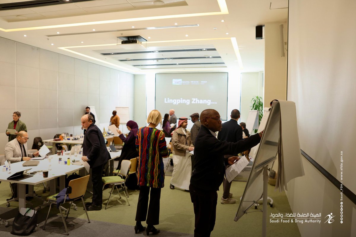 Saudi_fda_en's tweet photo. A successful conclusion to the #SFDA’s International Codex Alimentarius Workshop. Through interactive sessions and open dialogue, participants exchanged expertise to enhance global efficiency
https://t.co/ExEcSr2OTj https://t.co/7VWloCMhZE