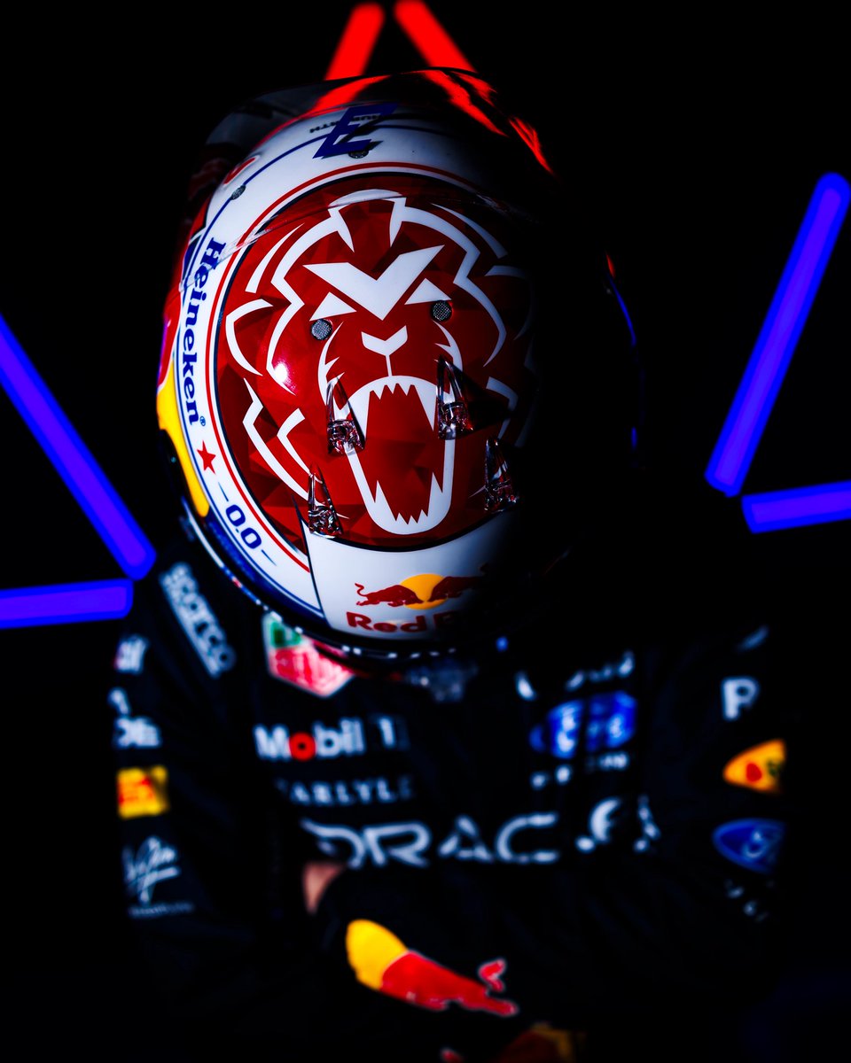 VerstappenCOM's tweet photo. 3️⃣ The number. The shape 🔺 https://t.co/ir67gJNKbb