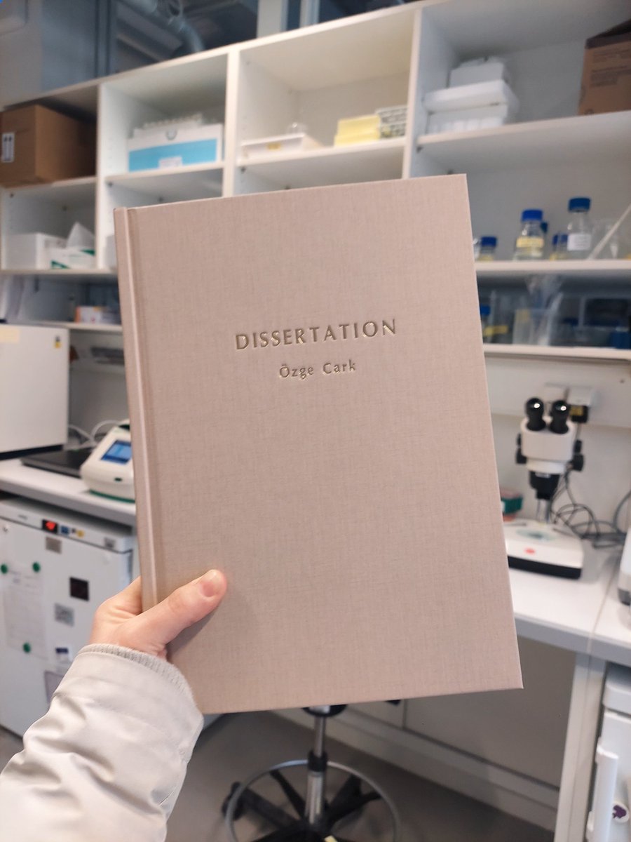 ozuozge's tweet image. Printed!!! 🥳 #PhD #Thesis