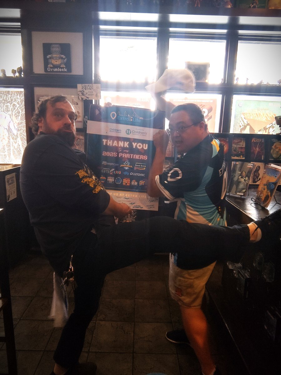 Community appreciation time! 💛
Shaun stopped by My Parents’ Basement in Avondale Estates to deliver an Extra Life ATL thank-you poster
Huge thanks to MPB for hosting us and their 2025 donation supporting <a href="/childrensatl/">Children's</a>
#ExtraLifeATL #CommunityPartners #MyParentsBasement #CHOA