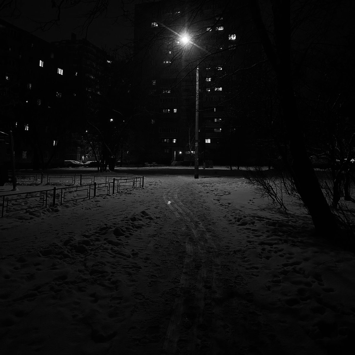 мне плевать, я повторюсь,
скоро мой финал, сын.