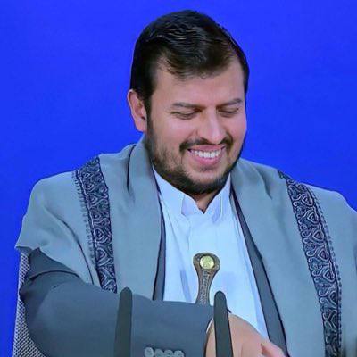 تسجيل اول خسارة لأمريكا بتاريخها في البحار.

امام هذا الرجل و رجالهُ .