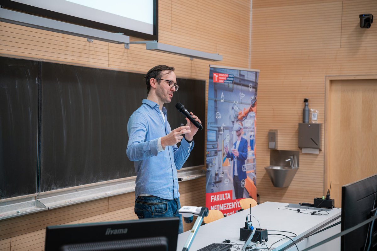 Fakulta strojního inženýrství VUT v Brně tweet media