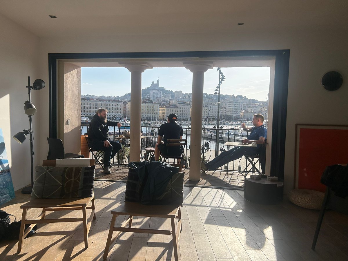 Andy Hodgson tweet media