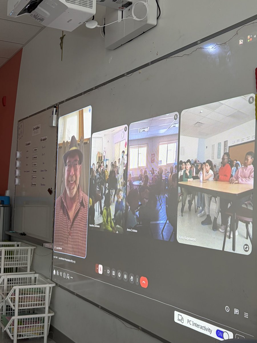 mmekuprowski's tweet photo. In grand merci (encore!) à @MASConline pour financé le programme de Louis Mercier hier! Nous avons beaucoup apprécié et apprendre au sujet de son histoire et sa culture. @StJuanDiegoOCSB https://t.co/UVmojZM5gz