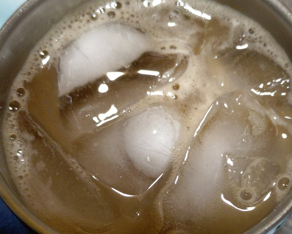 こんなハッピー🍀な日は大阪で太古から伝わる飲み物を飲むべ コーラと