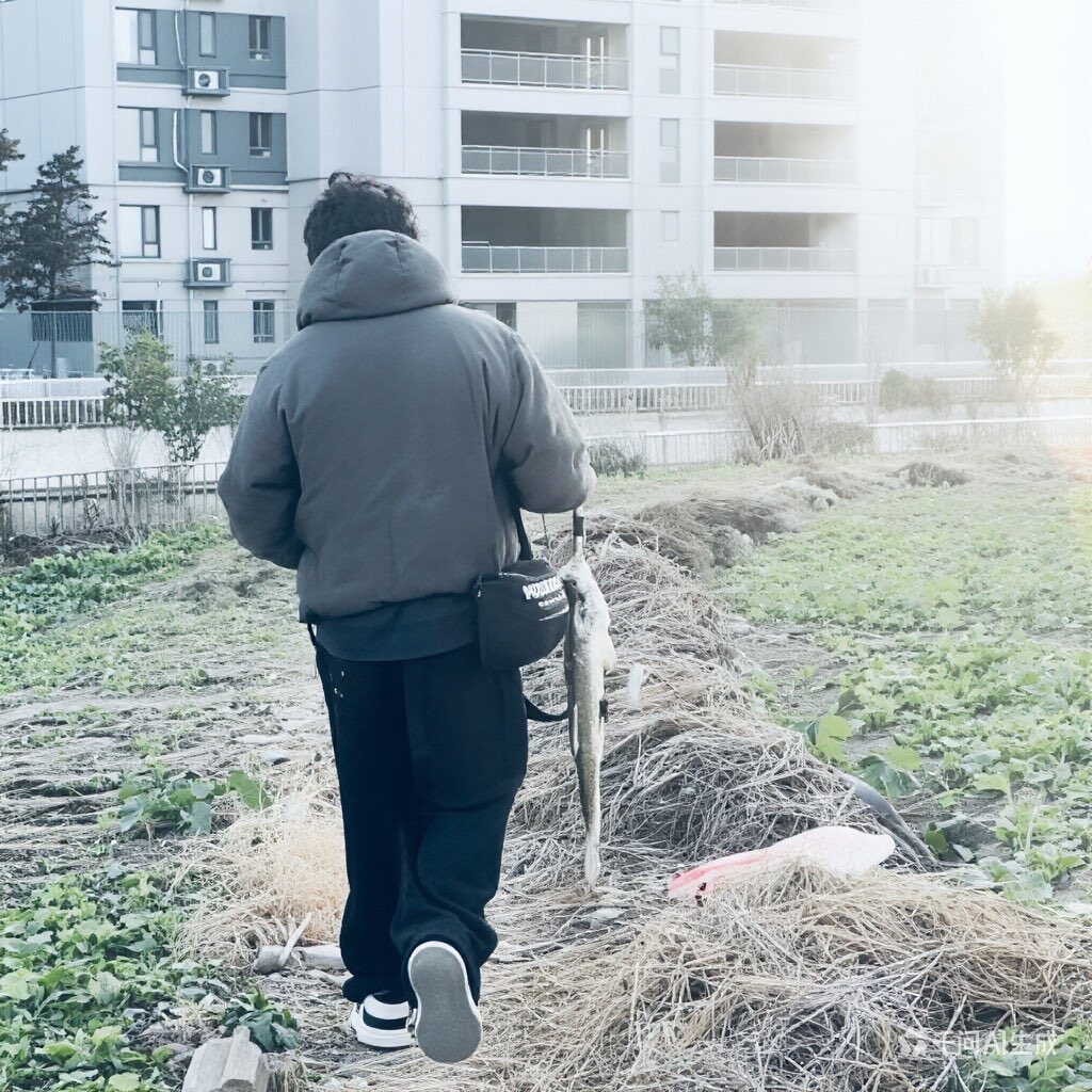 RRRRREEEEEABC's tweet photo. 最近沉迷路亚   ，u1s1这个野钓的地方天黑了真的很适合烤个火做点什么   一个人我就有点害怕 https://t.co/xxNd0T7WFe