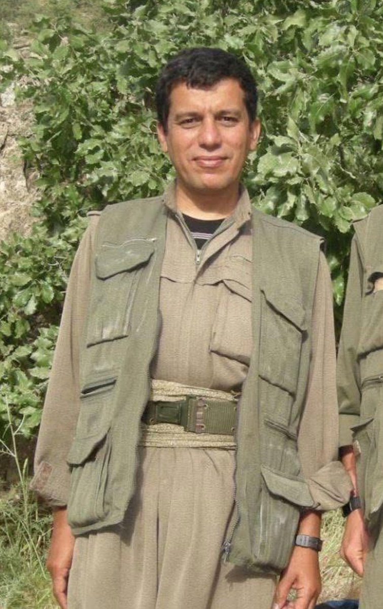 xatooshatoo's tweet image. Jolani offered political positions to the wrong man. He was never driven by money or title, only by Kurdistan. He would choose the mountains with dignity over a golden chair built on compromise.
our General is not like your corrupts. 
you miscalculated. 
#RojavaDefend