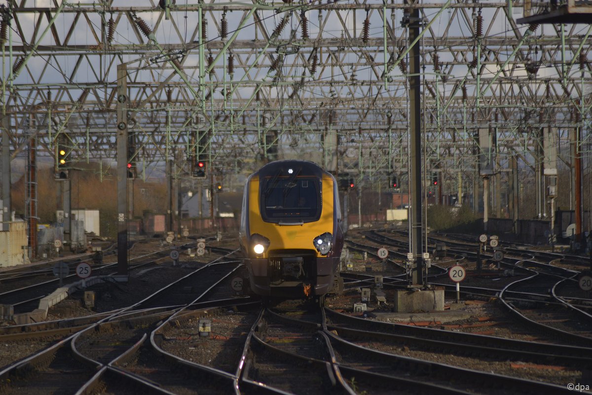 GermanEmbassy's tweet photo. A German company has launched its AI-powered predictive railway maintenance system in the UK, which could reduce delays and lower costs.
Using sensors and machine learning, Konux's CoBrix system can help predict potential infrastructure failures in advance. #ResearchInGermany https://t.co/5RESqFqu6N