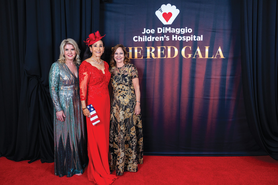 The Light Magazine tweet media