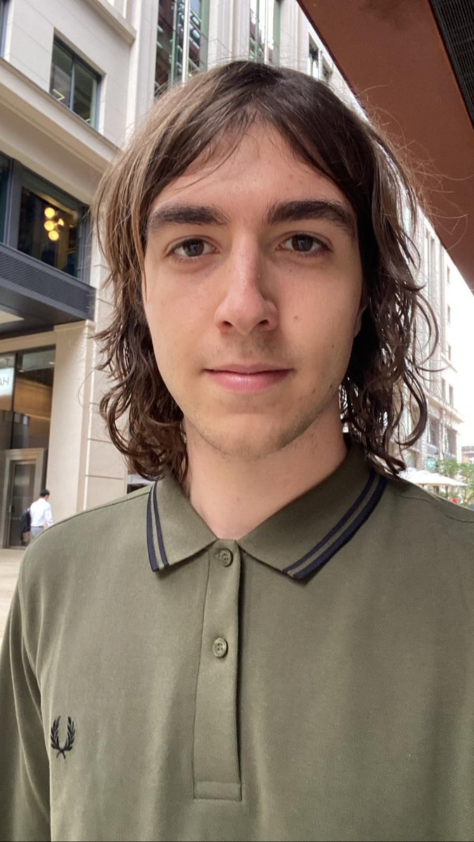 do you prefer cameron winter with 1 eye or 2?