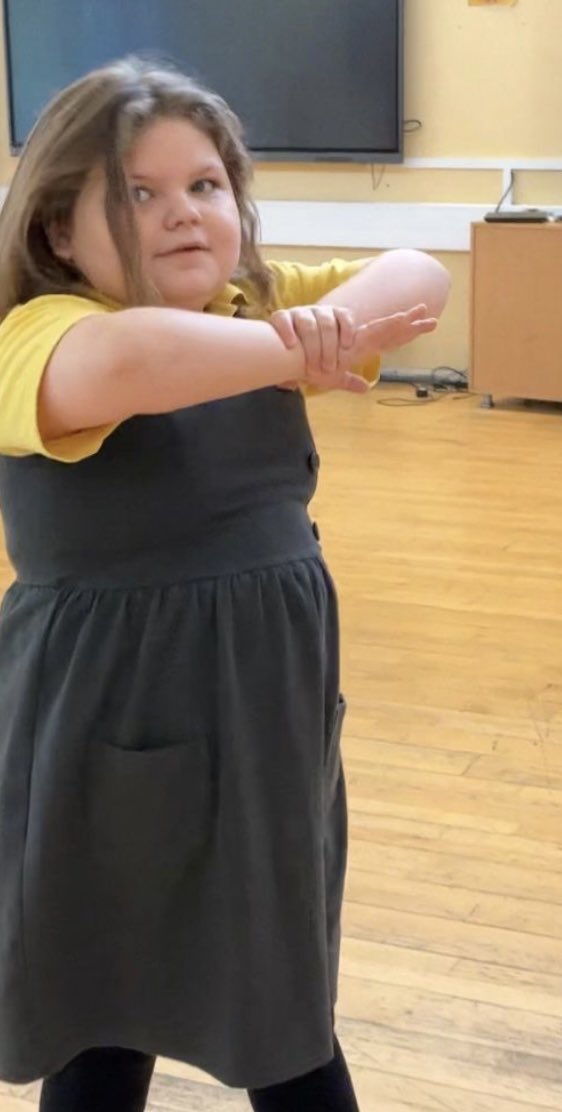 NantCelynBase's tweet photo. Today we celebrated Mr Urdd’s 50th birthday 🥳 We danced to Welsh music and listened to Welsh nursery rhymes 🎶 
Pen-blwydd Hapus Mistar Urdd 🎈🎊🎁 @nantcelynschool https://t.co/HVGif4syZd