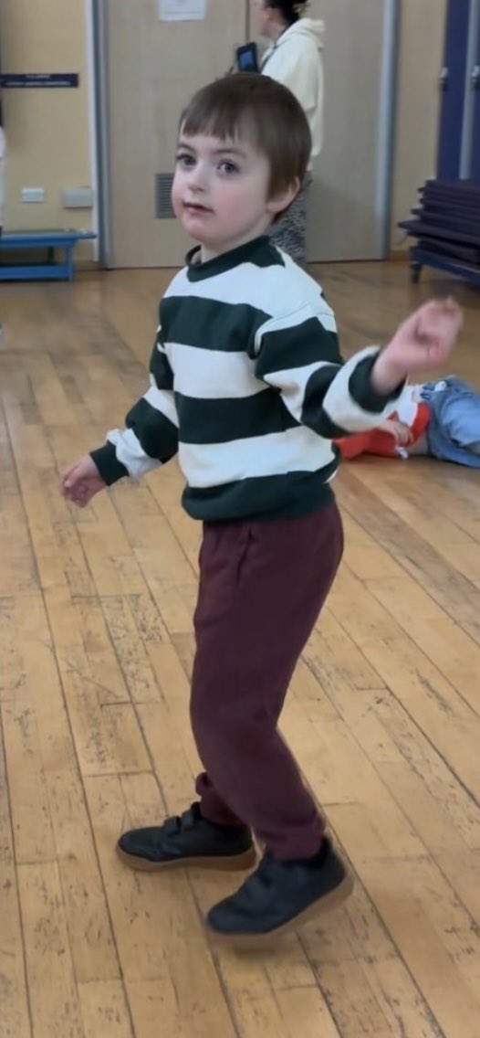 NantCelynBase's tweet photo. Today we celebrated Mr Urdd’s 50th birthday 🥳 We danced to Welsh music and listened to Welsh nursery rhymes 🎶 
Pen-blwydd Hapus Mistar Urdd 🎈🎊🎁 @nantcelynschool https://t.co/HVGif4syZd