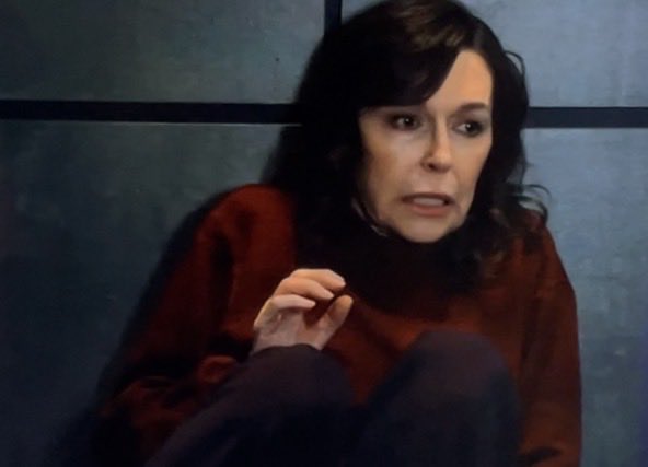 STEELK1969's tweet photo. 🔥🔥Anna’s made of THE STRONGEST stock‼️But she DEFINITELY needs Emma in ACTION MODE‼️
As UNSETTLING as it is to watch her endure this PSYCHOLOGICAL TORTURE by Sidwell & co, hopefully deep down, she KNOWS what she’s seeing & hearing ISN’T real‼️👀🕵️♀️💉🥺🥺#Anna #Emma #Faison #GH https://t.co/wZoXw2gqQD