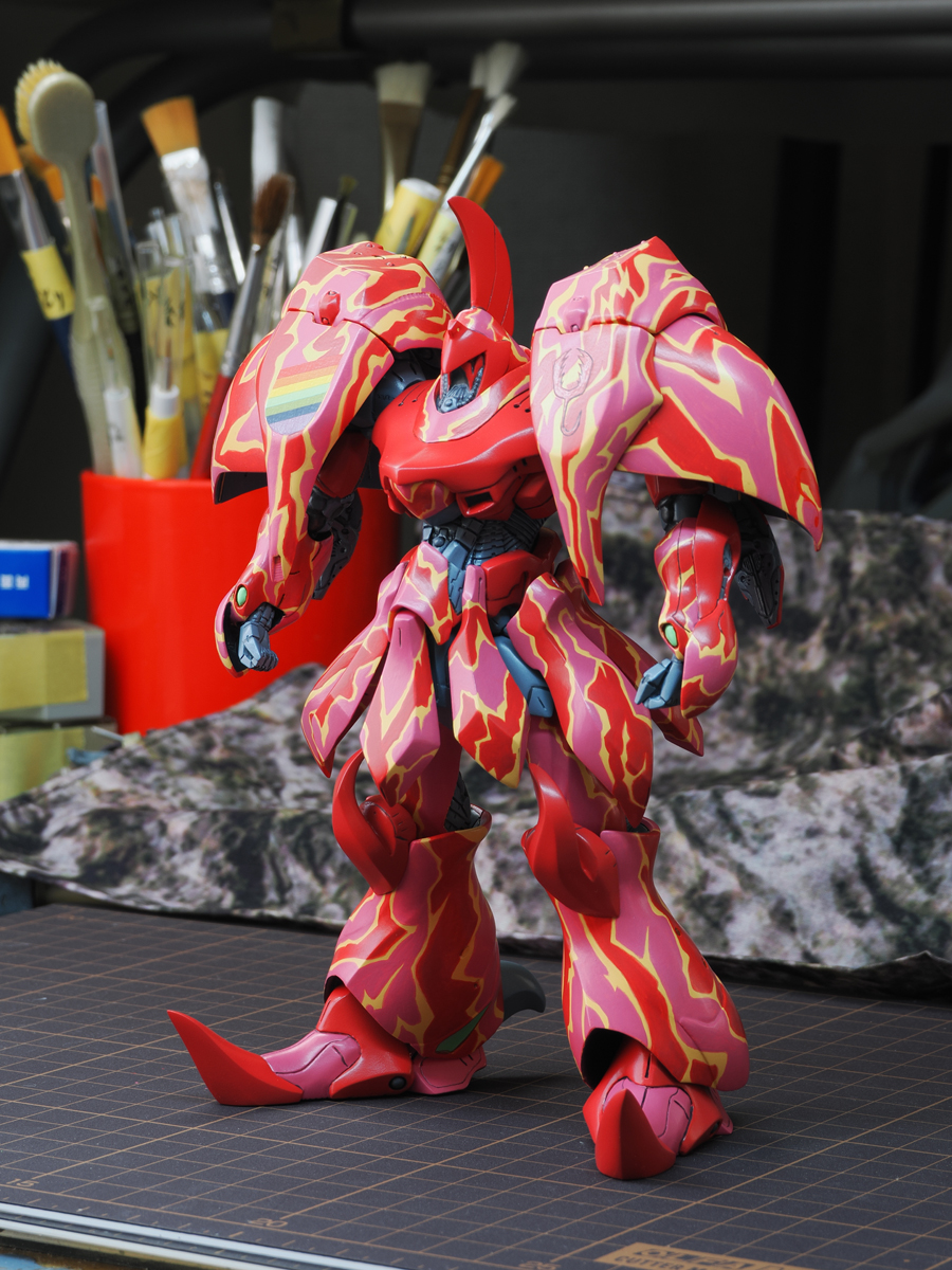 WAVE 1/144 BOOWRAY 　ブーレイ　ファイブスター物語 ファイブスター物語より WAVE 1/144ブーレイ塗装中です➂ 盾と背中の