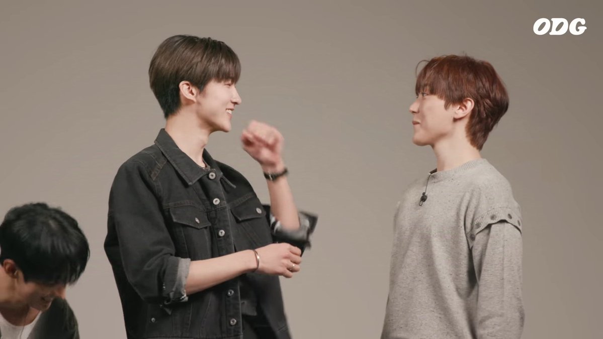 caratstalk's tweet image. [17s] Nangis banget yang di odg bareng dokyeom seungkwan 5 tahun lalu sekarang udah segede ini bahkan lebih tinggi dari seungkwan 😭😭😭😭 BENERAN UDAH JADI OM OM 😭😭😭