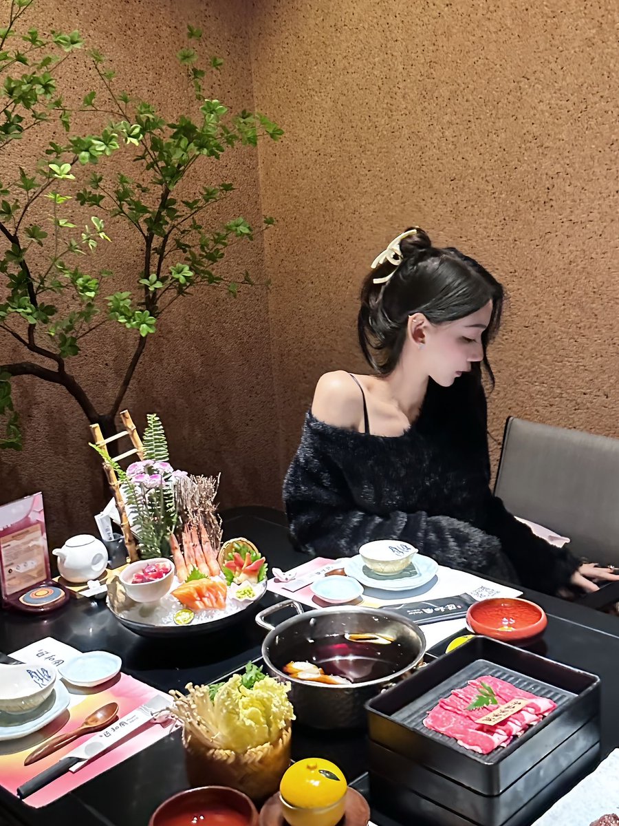 奶茶姐姐 tweet media