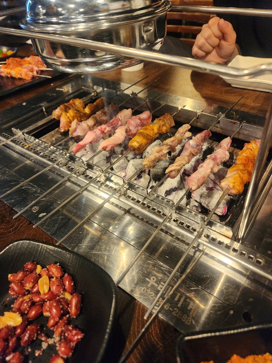 Ratpo_o's tweet photo. 히히 https://t.co/LTCiHDg7hr