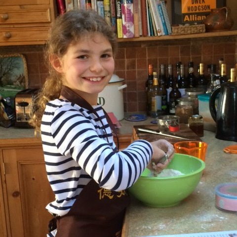 BrainTumourOrg's tweet photo. She combined her love of baking with fundraising, starting with a school cake stall that raised £4,000. Lizzie even wrote her own recipe book, Keep Baking, with proceeds supporting vital research. 🍰 #BigBake https://t.co/F5hUtTvzil