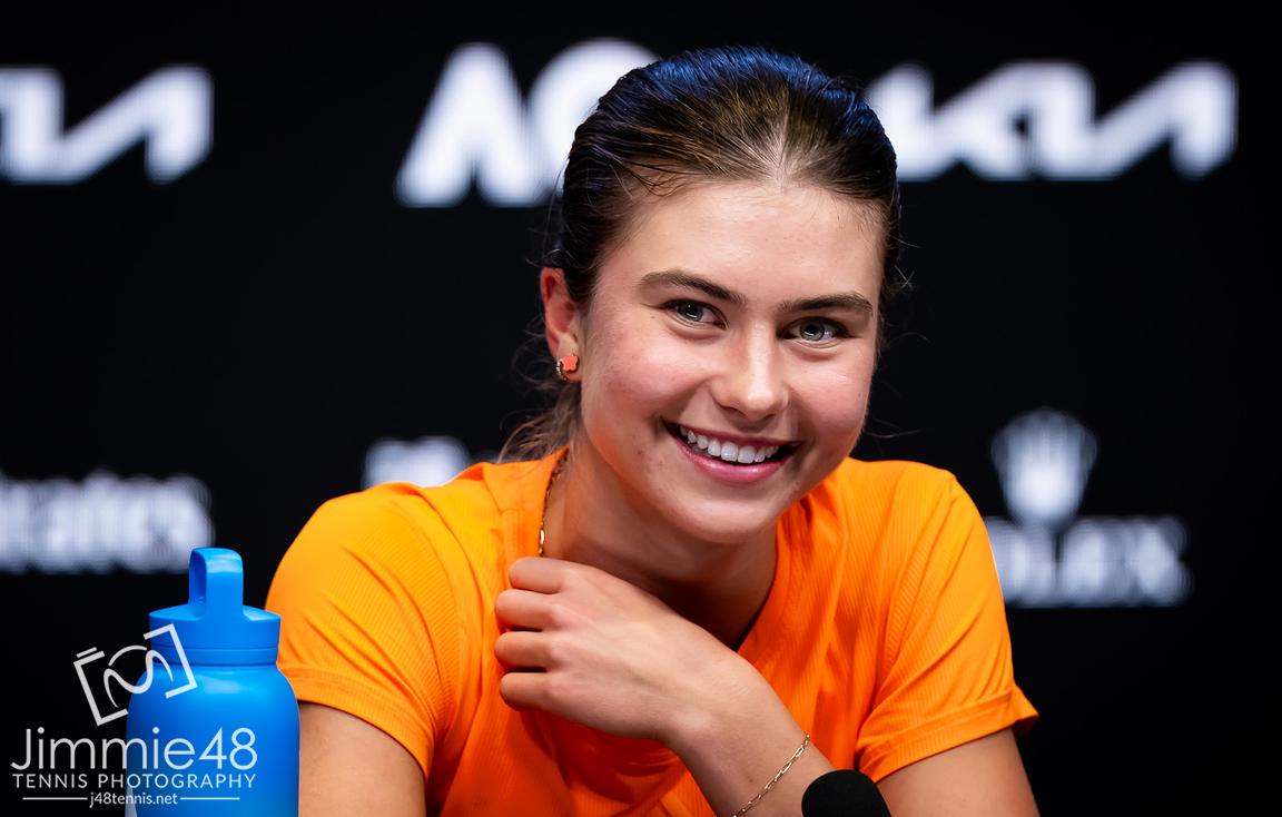 JJlovesTennis's tweet image. Iva Jovic talks to the media after reaching R4 of a Grand Slam for the first time at the Australian Open.