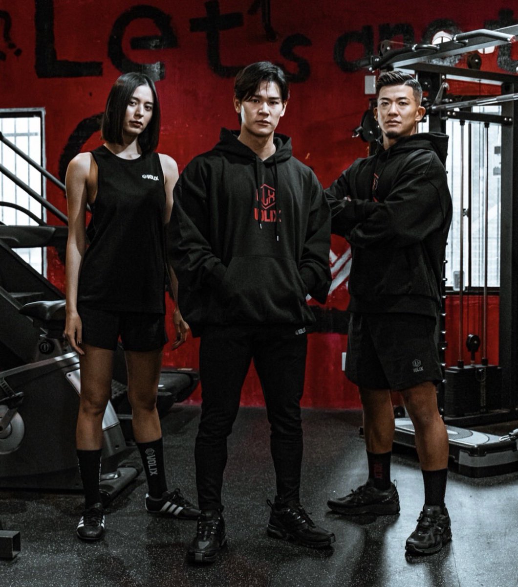volixgear's tweet photo. Work Hard Wear Strong. With VOLIX.

VOLIX WEAR is now available.

いよいよVOLIX WEARが販売開始。

より洗練されたVOLIXの世界観をお楽しみください。

リンクはこちら↓ https://t.co/IYZhFLPEvp