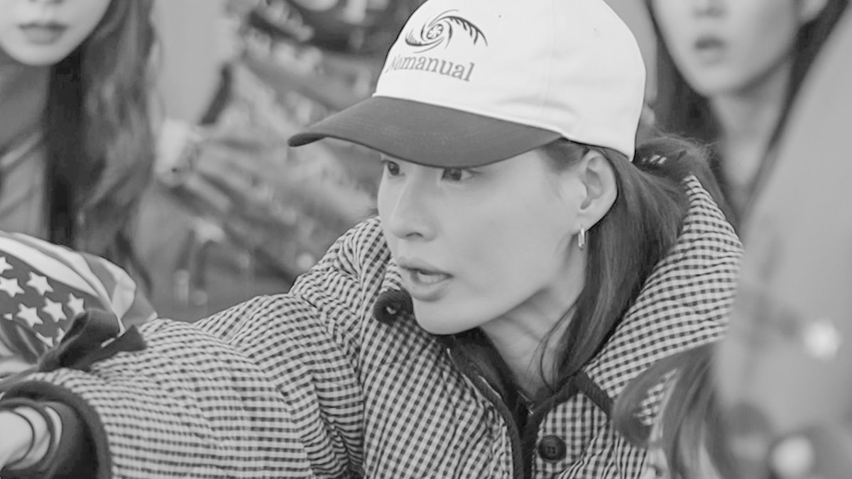 suze_official's tweet image. 모니카쌤 너무 멋있어서
제작진 몰래 맛보기로 스틸컷 풉니다👀

모니카 첫 단독 예능 &amp;lt;호랑이쌤&amp;gt;
2026년 1월 28일(수) 6:30PM 첫 공개
🐯유튜브 채널 미리 구독해놓기🐯
youtube.com/@MyTigerTeacher