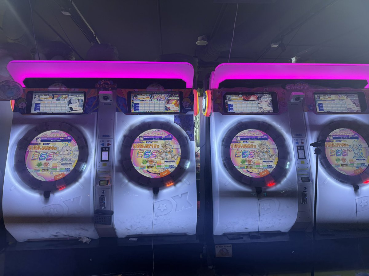 keiritan's tweet image. 殿ツ！？ご乱心！？
4人 FDX！！

@GalaxyBullets47 + 2人