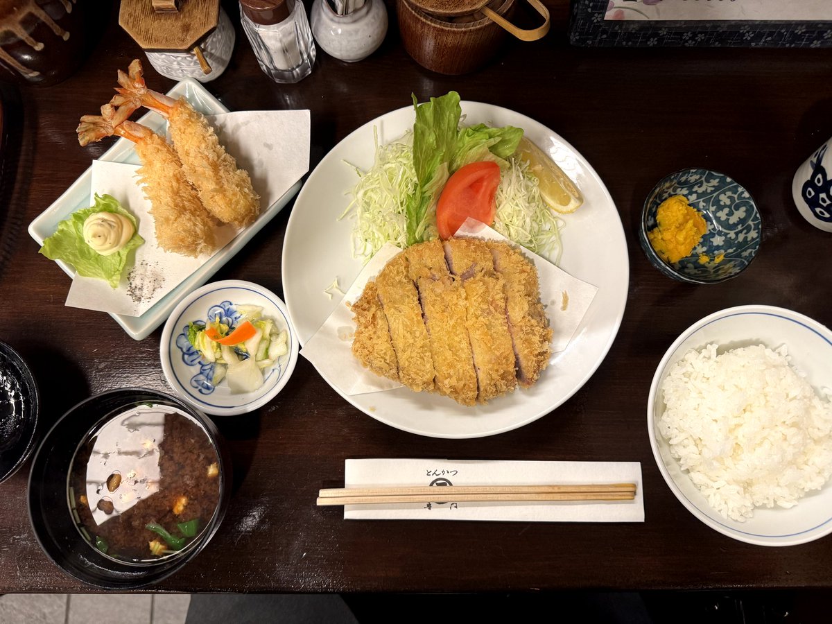 garsl's tweet photo. きょうは７卓でごちそうさまでした！
たまに食うかぼちゃがうまい。 https://t.co/Qm4joD99vZ