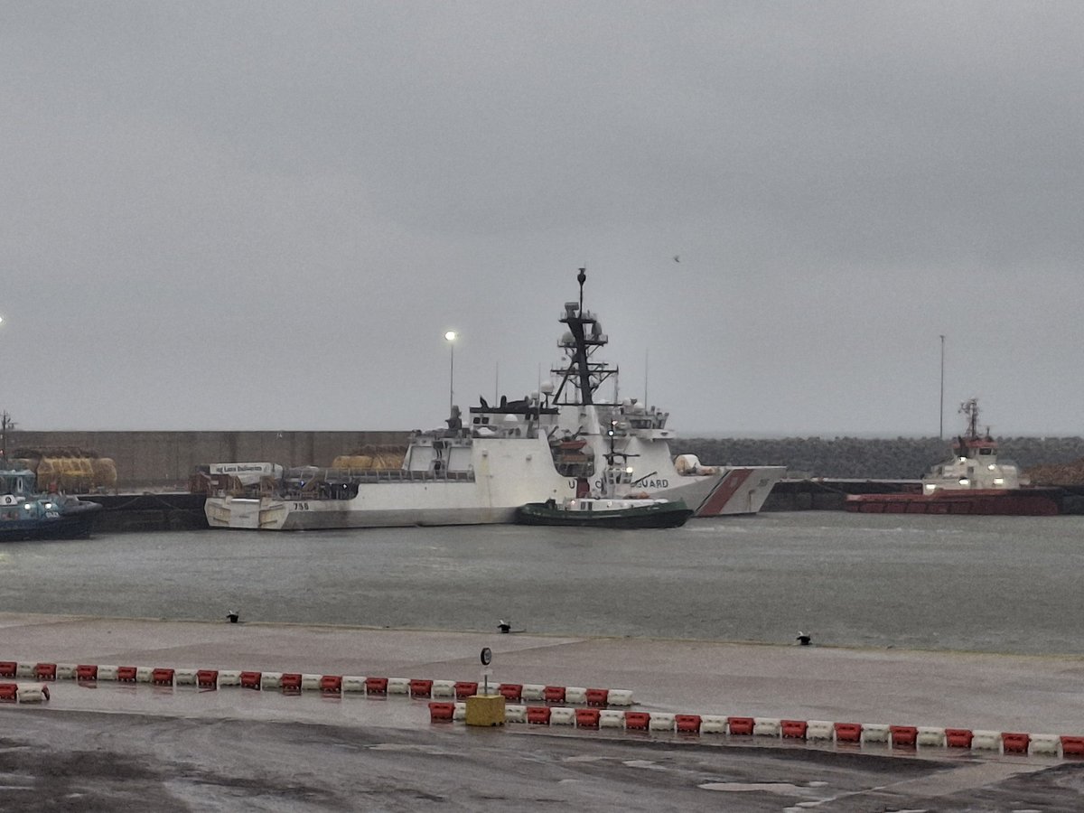 @Chloe_sailor tweet media