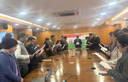 Secretary, DIPAM tweet media