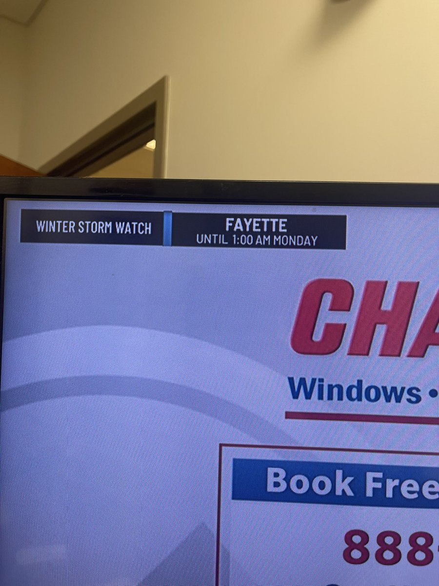 Jonesy_bt's tweet photo. @FOX19 Are you sure? Your graphic as of 7:27am still is saying a winter storm watch until 1:00am Monday. Maybe time to update it? https://t.co/0LCnTqiqBv