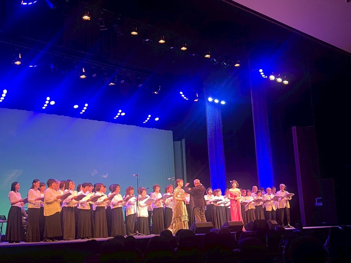 uesugihiroshi's tweet image. 岩崎宏美さん・岩崎良美さん宝くじまちの音楽会ふれあいコンサート愛媛県新居浜市市民文化センター公演無事終了いたしました。皆様どうもありがとうございました。

520800 D

#piano #steinway #venue #todayspiano #instapiano #pianophotography #concert #iwasakihiromi #hiromiiwasaki