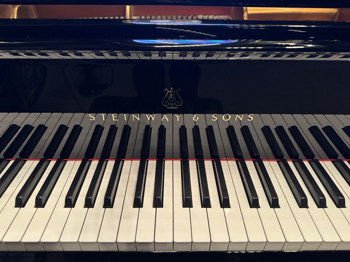 uesugihiroshi's tweet image. 岩崎宏美さん・岩崎良美さん宝くじまちの音楽会ふれあいコンサート愛媛県新居浜市市民文化センター公演無事終了いたしました。皆様どうもありがとうございました。

520800 D

#piano #steinway #venue #todayspiano #instapiano #pianophotography #concert #iwasakihiromi #hiromiiwasaki