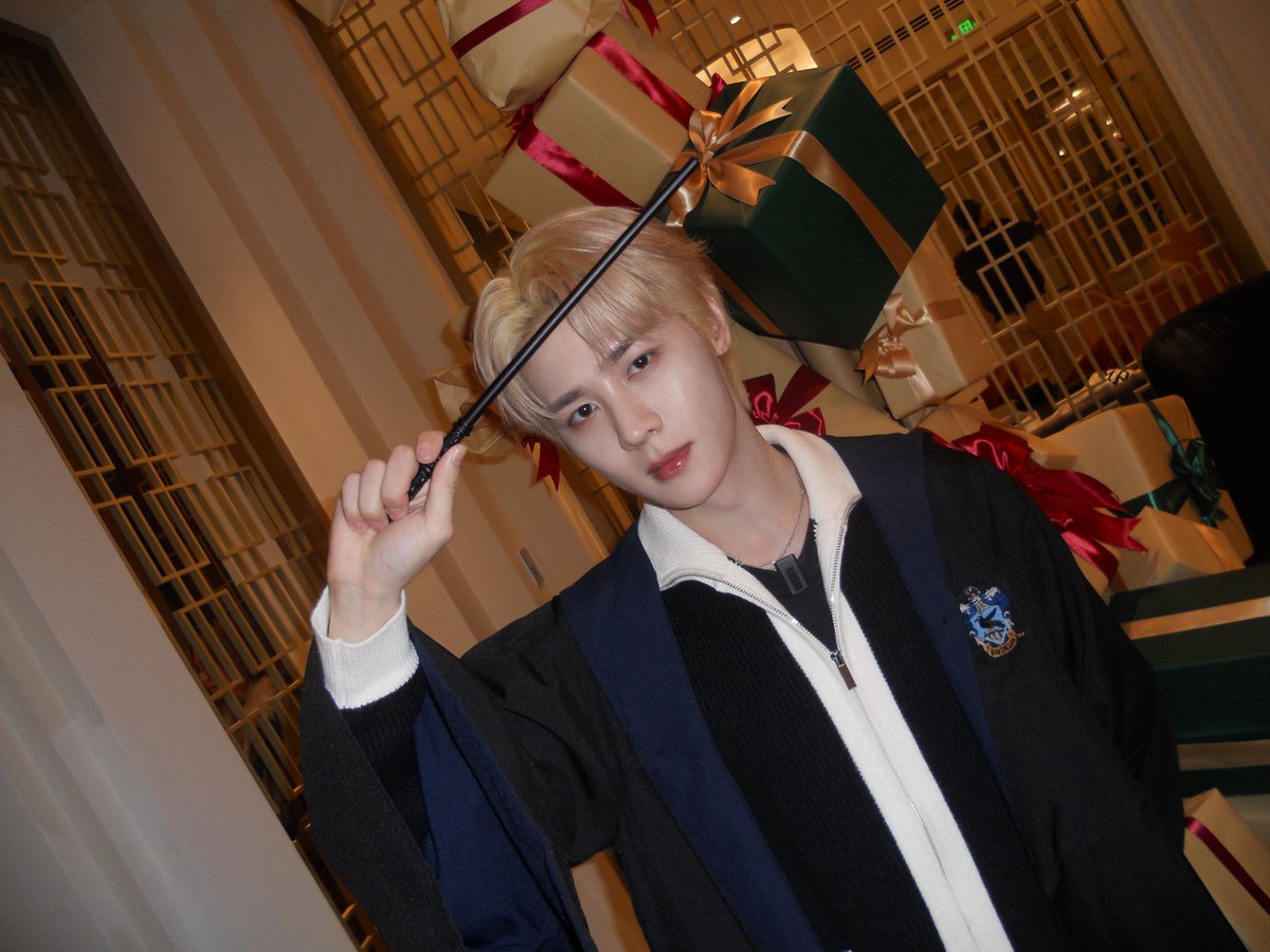 WayV_official's tweet image. #KUN #TEN 
#WayV #威神V