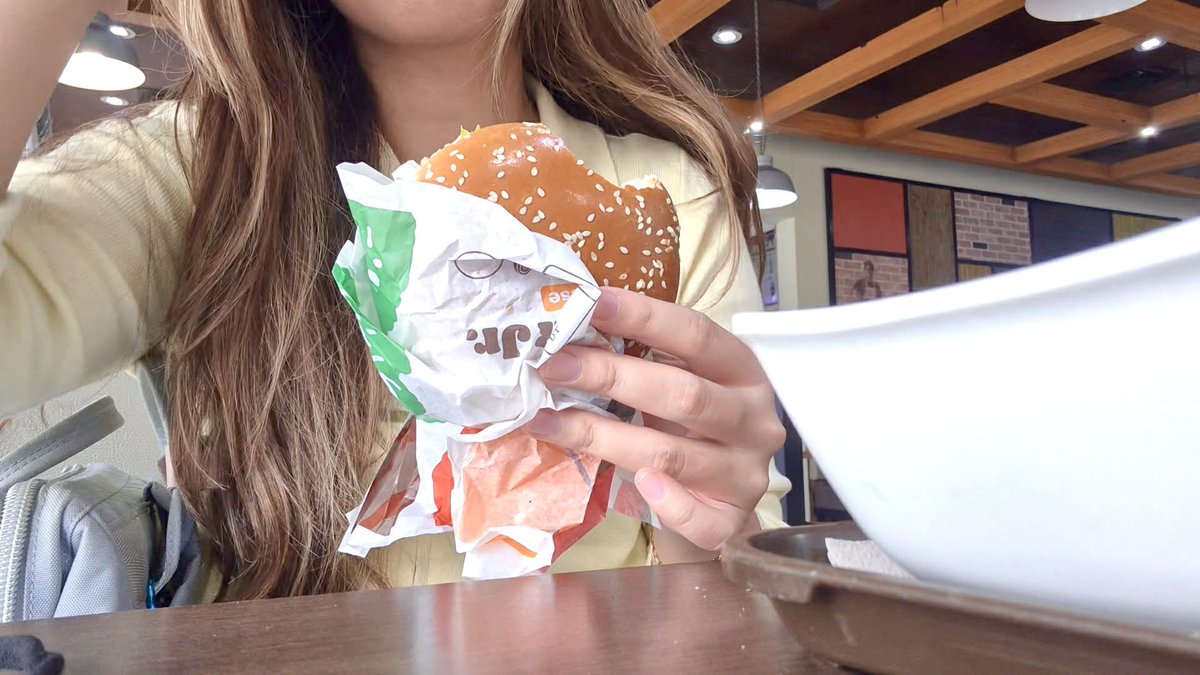 themariescript's tweet image. bits of january ‘26 ⭐️🌼📒

#archivetwt #booktwt