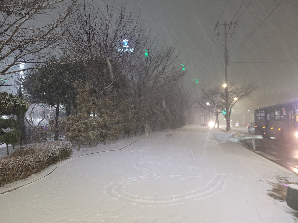 4dam_bartender's tweet photo. ❄ https://t.co/yUDRErHMBj