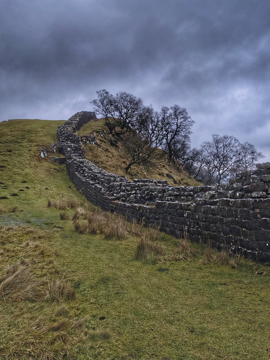 HWpath's tweet photo. A bit broody here up on #hadrianswall #nationaltrail in the @NlandNP https://t.co/5NTECFWXyT