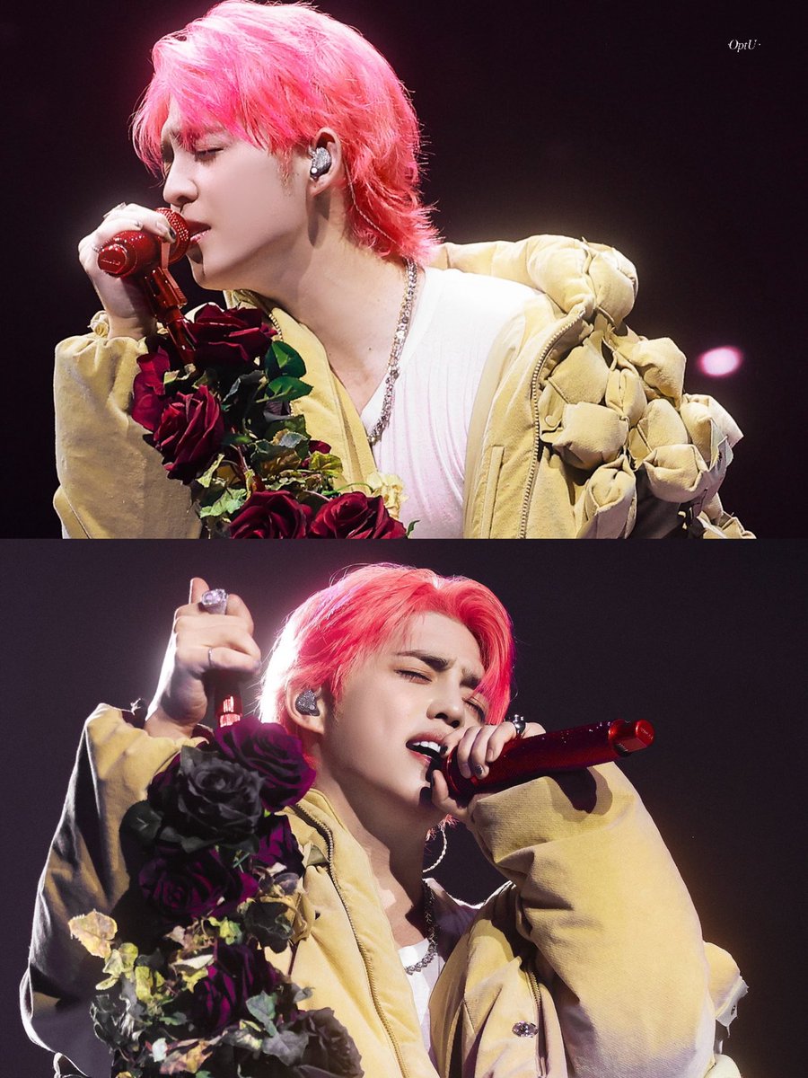 aboutscoups's tweet image. scoups’s emotions while performing 난 (Me) ⭐️ keep shining, my superstar.