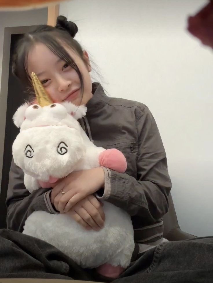 Cm0ngkey's tweet image. 그래서 ... 폭신폿신 하구나