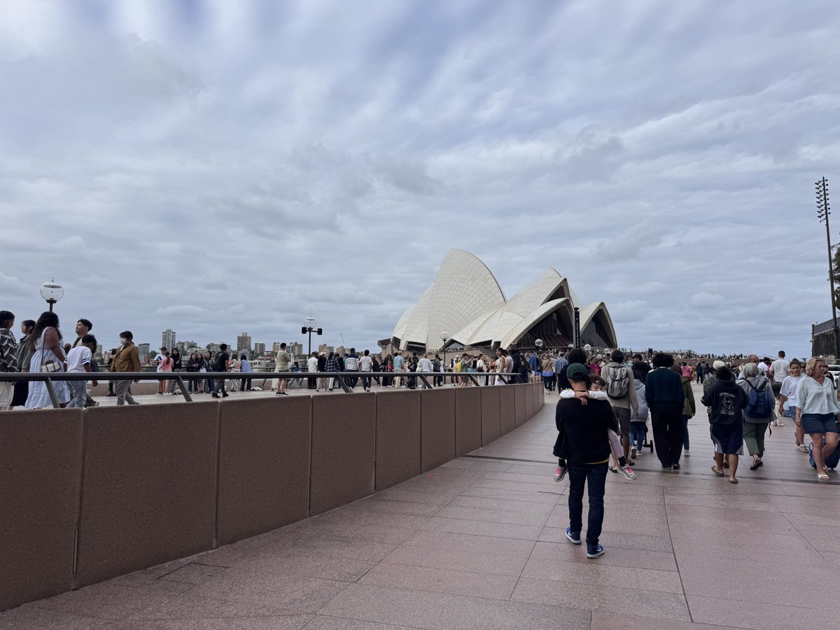 Funky4Jr's tweet image. Good! Traveling the world and in the gym!