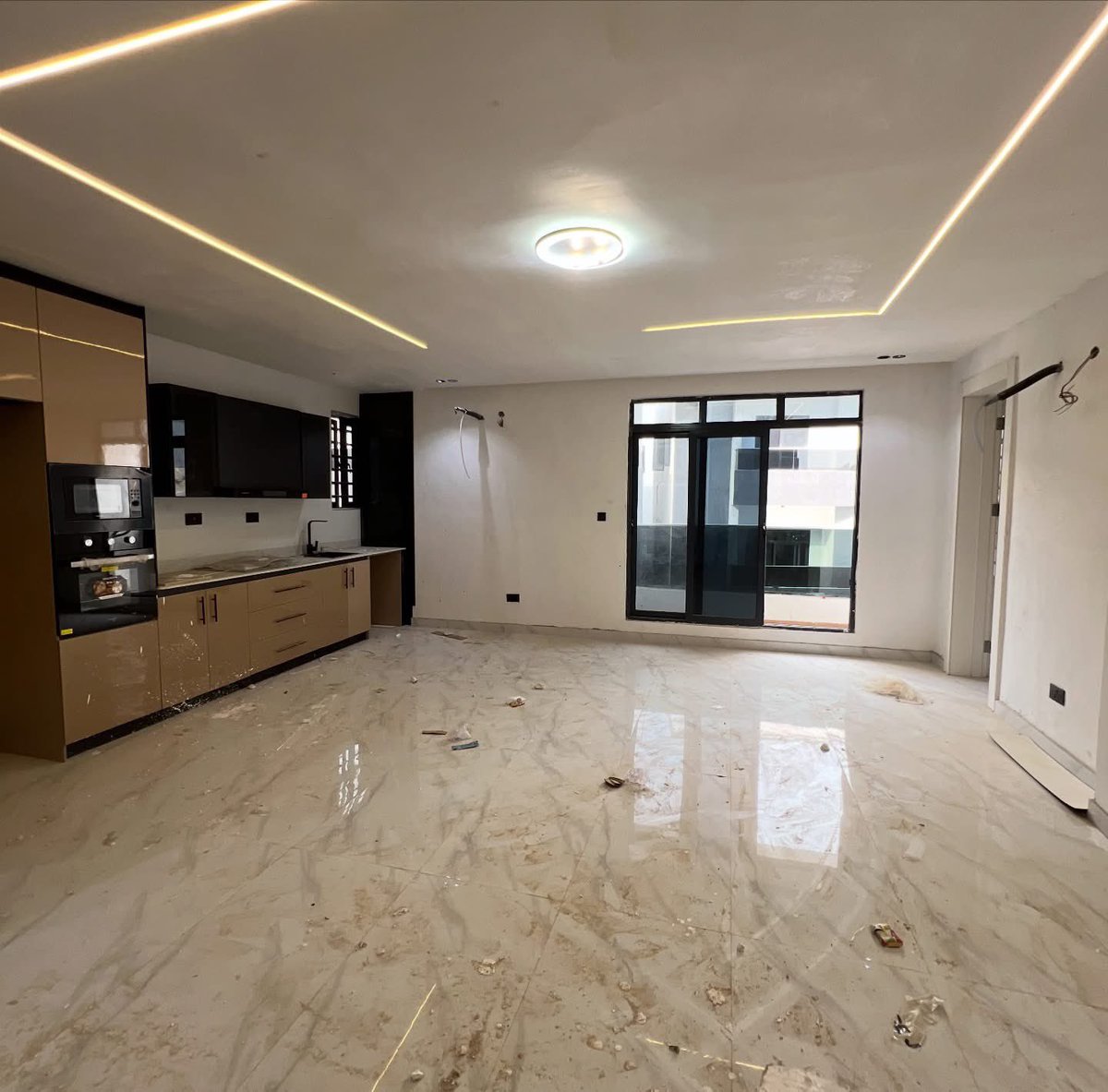 peter_overhplus's tweet photo. Look at this Serviced 2-Bedroom Apartment within a Prestigious Neighborhood for sale

Location: Ikate, Lekki, Lagos
Title: Governor’s consent
Building Plan Approval: Yes
Best Price: ₦170,000,000

For enquiries, Forward a DM or Call | WhatsApp: (+234) 09037033763

#RealEp https://t.co/vT0EXIraU4