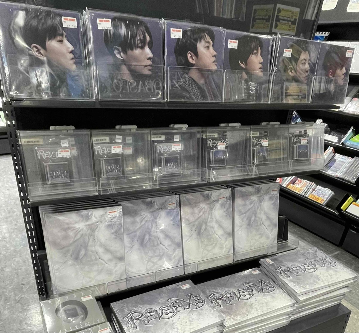 EXO部 】 ついに王の帰還～～👑 EXO韓国8枚目のフルアルバム『REVERXE