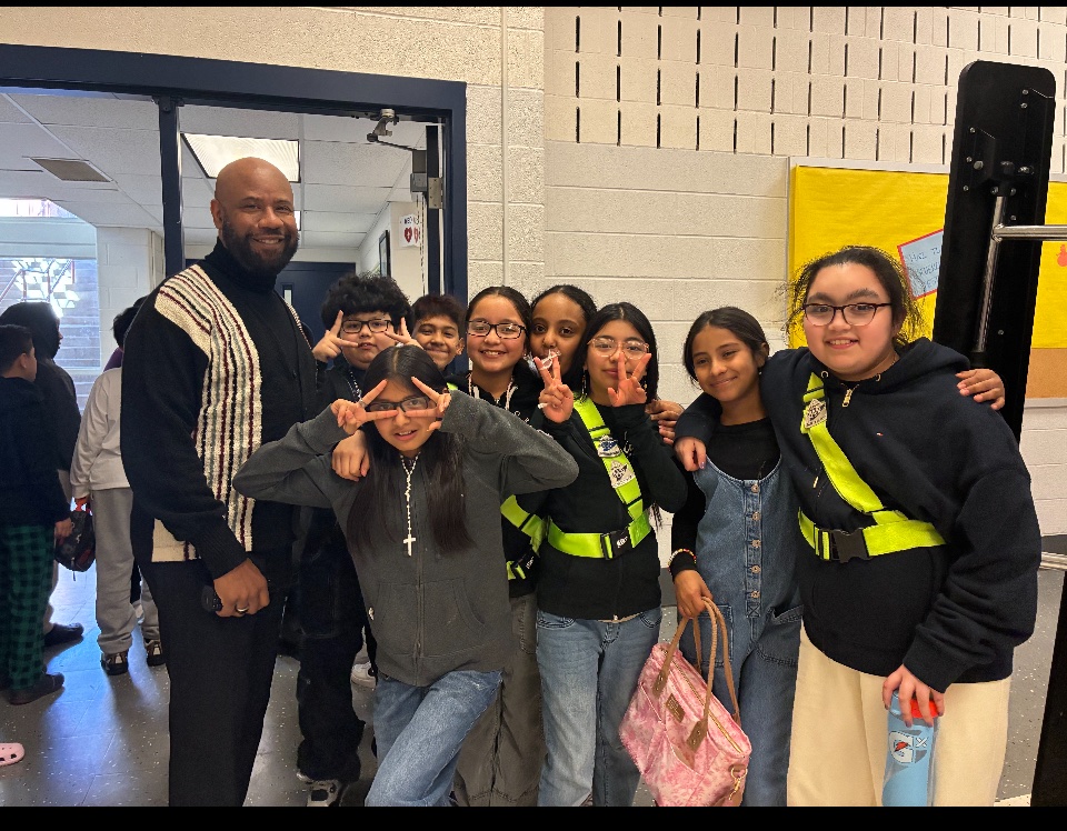 Kemp Mill - Dr. Bernard X. James, Sr., Principal tweet media