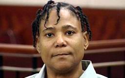 ItsMrsWilkes's tweet image. 16 years ago 

 Mona Nelson kidnapped 12 year old  Jonathan Foster she blow torched his body  he was later found wrapped in carpet, discarded in a ditch.
abc7.com/archive/922036…

Show them this when they bring up TraYvOn MArtIn😏