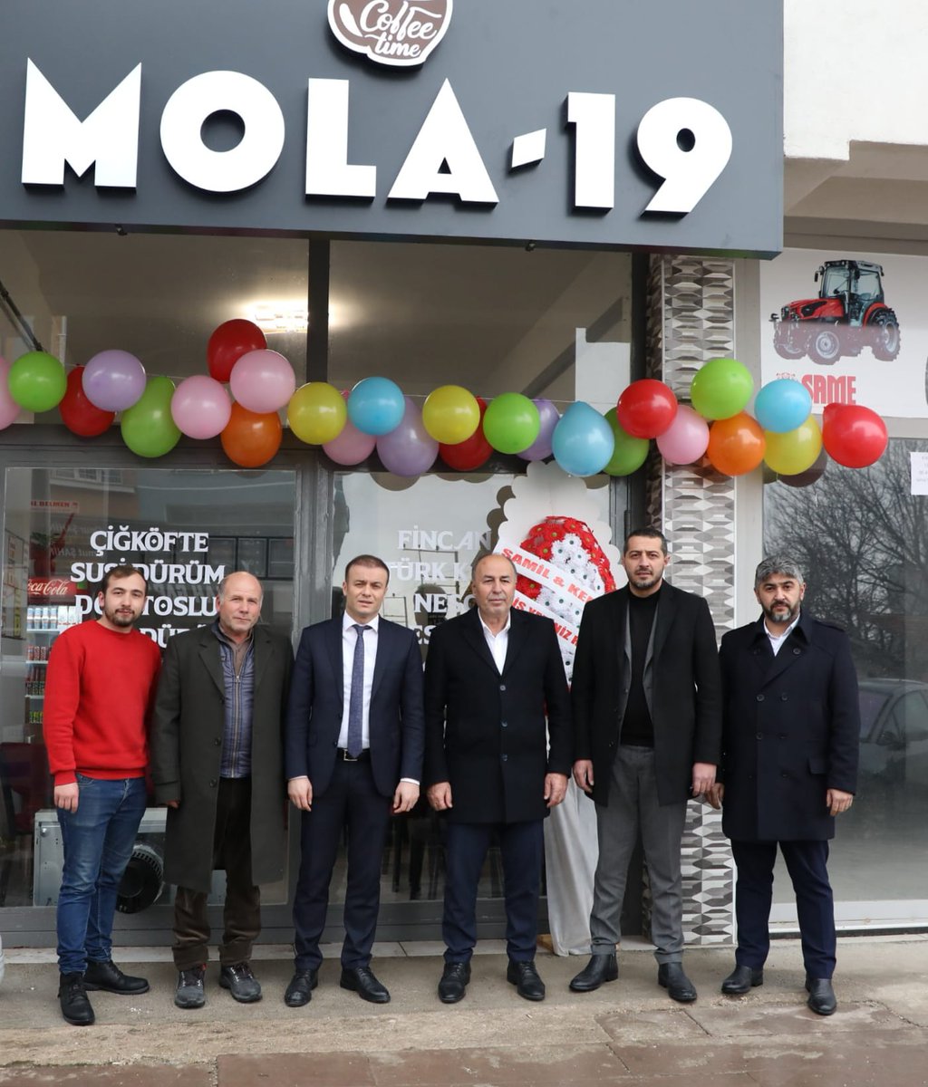 Kaymakamımız Sn. Meriç DİNÇER, ilçemizde işletmeciliği Sn. Mehmet ÖZDEMİR tarafından faaliyet gösterecek olan MOLA-19 MODERN ÇİĞ KÖFTE VE CAFE işletmesinin açılış törenine katılım sağladı.