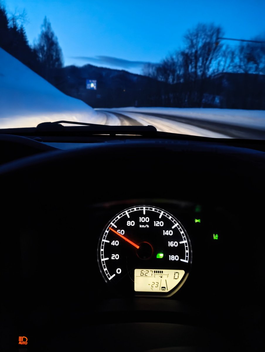 夜と朝の境界線
今季一番冷えた夜明け