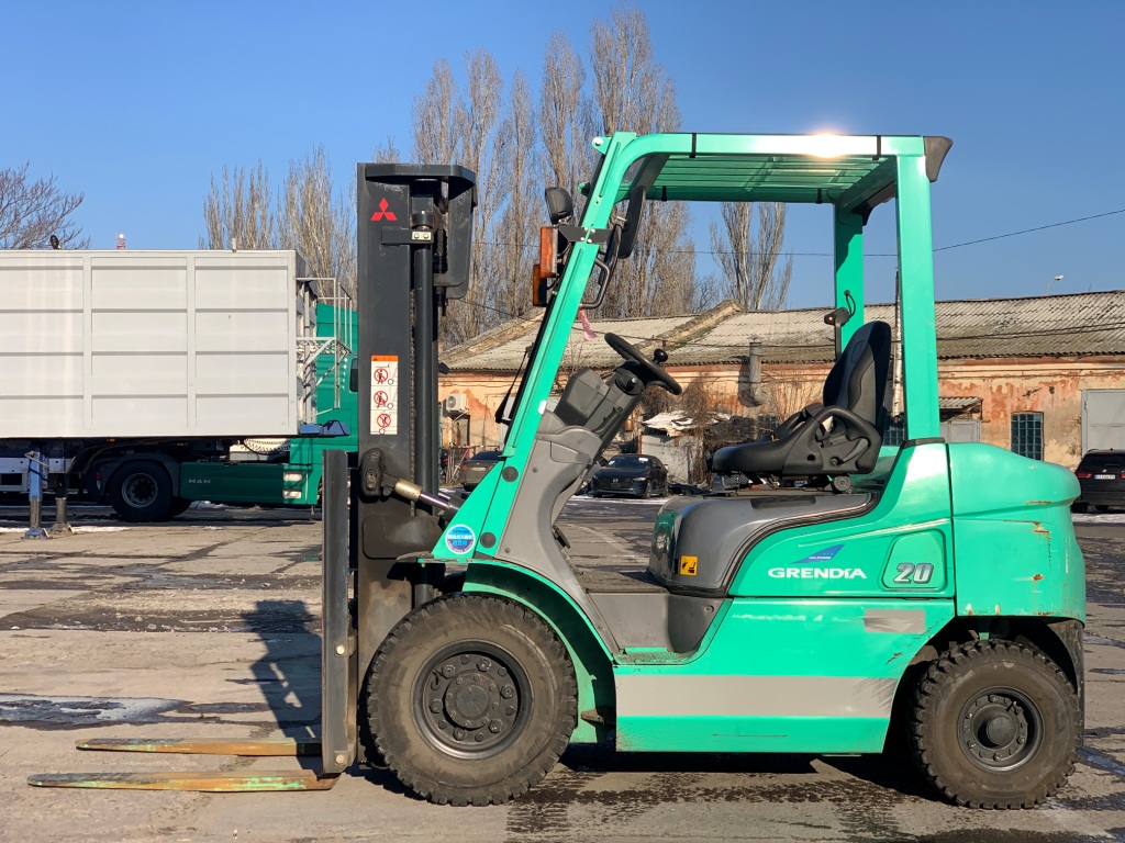 Вилочний навантажувач Mitsubishi FGE20T з напрацюванням лише 2919 мотогодин!
Детальніше про автонавантажувач pogruzka.biz/catalog.php?it…