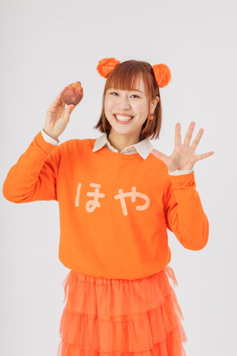 needle_itochan's tweet photo. さぁ。
来週です！25周年記念単独ライブ！

700キャパで300枚売れてます！
いつものキャパならSoldOut！

ですが、残り400枚くらいチケットあります(笑)
若林区役所の駐車場にも止めれるよーです！
ゲスト萌江ちゃん&amp;バイヤー高橋ちゃん！
グッズもありまーす！

龍拡散お願いしますm(_ _)m https://t.co/TjALTcnXCr